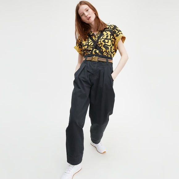 Levi's Denim - LEVI'S® X STRANGER THINGS EL PLEATED WOMEN'S JEANS